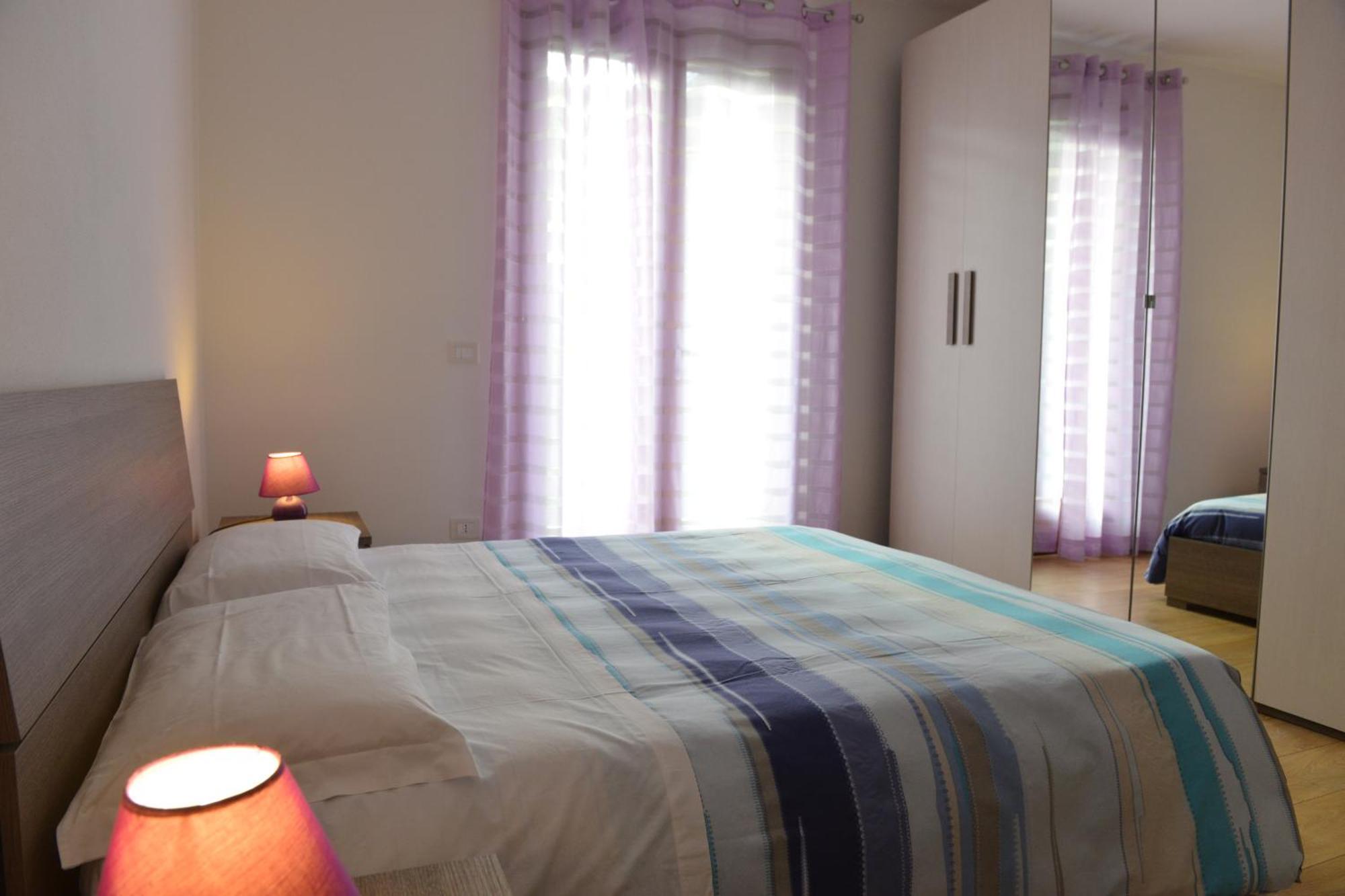 Residence Boschetti Manerba del Garda Szoba fotó